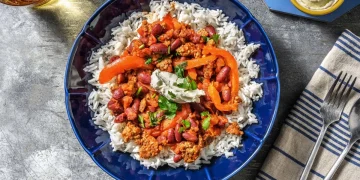 Quick Chilli with Basmati Rice and Soured Cream Recipe