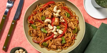 Stir-Fried Hoisin Chicken Noodles with Pepper, Sugar Snap Peas and Cashews Recipe